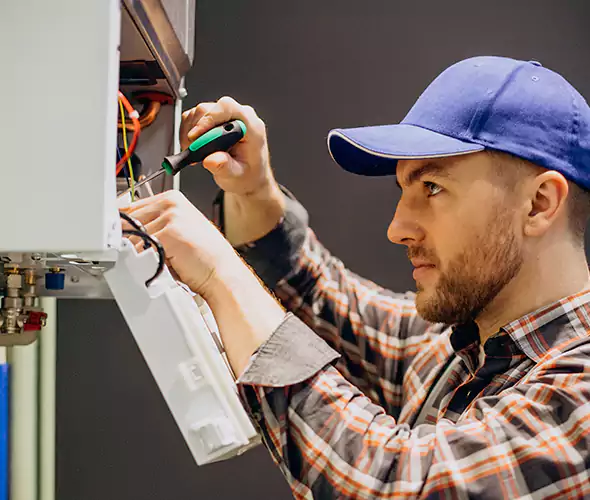 Expert Plumber for Tankless Water Heater Maintenance in Brownsburg, IN: Schedule Professional Maintenance Services with Us