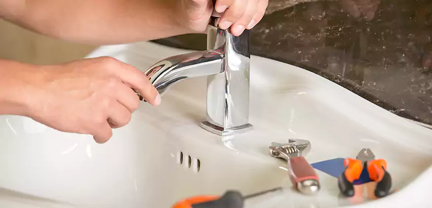 Bathtub Faucet Replacement in Brownsburg